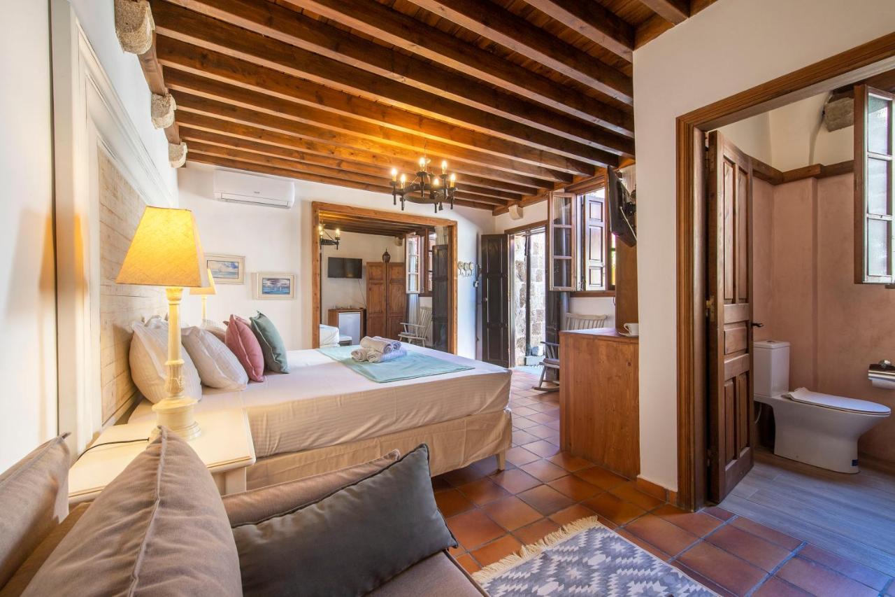 Saint Artemios Boutique Hotel Rhodes City Екстериор снимка