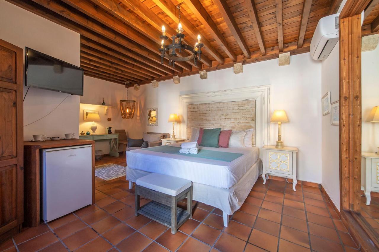 Saint Artemios Boutique Hotel Rhodes City Екстериор снимка