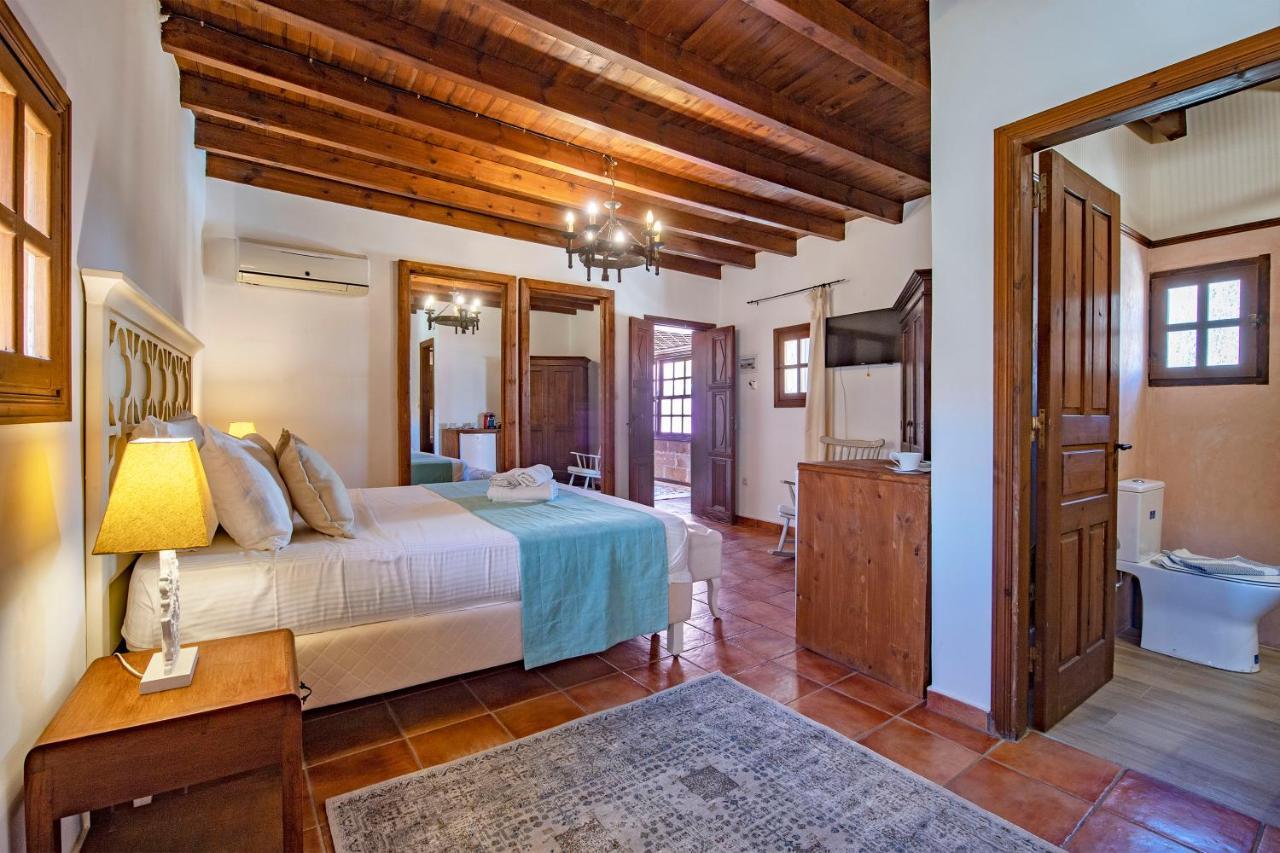 Saint Artemios Boutique Hotel Rhodes City Екстериор снимка
