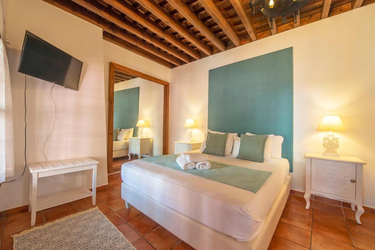Saint Artemios Boutique Hotel Rhodes City Екстериор снимка