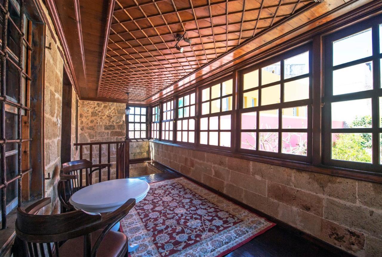 Saint Artemios Boutique Hotel Rhodes City Екстериор снимка