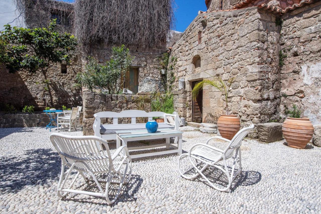 Saint Artemios Boutique Hotel Rhodes City Екстериор снимка